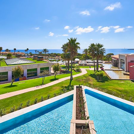 Insotel Punta Prima Prestige Suites & Spa Exterior photo