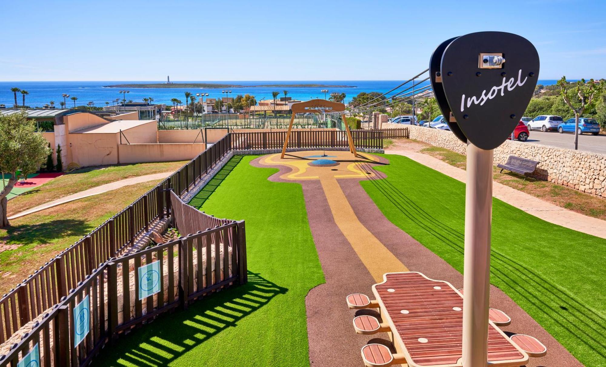 Insotel Punta Prima Prestige Suites & Spa Exterior photo